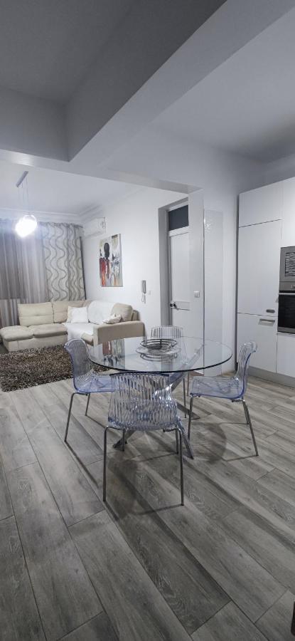 Apartmentos Timas #1 ปรายา ภายนอก รูปภาพ